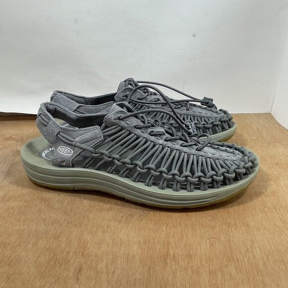 Keen Uneek Men Size 7 Gray Bungee Cord Hiking Water Slingback Sandals - Picture 1 of 8